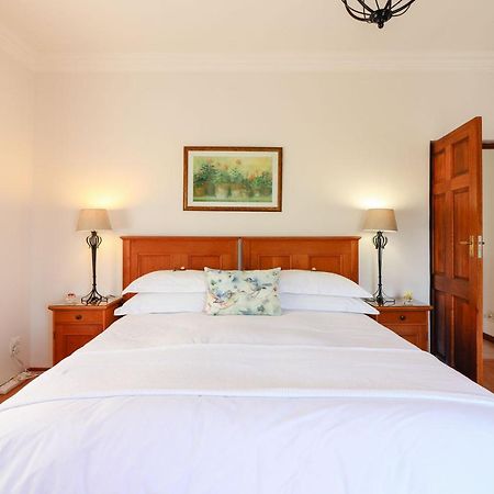 A Tuscan Villa Guest House Fish Hoek Extérieur photo