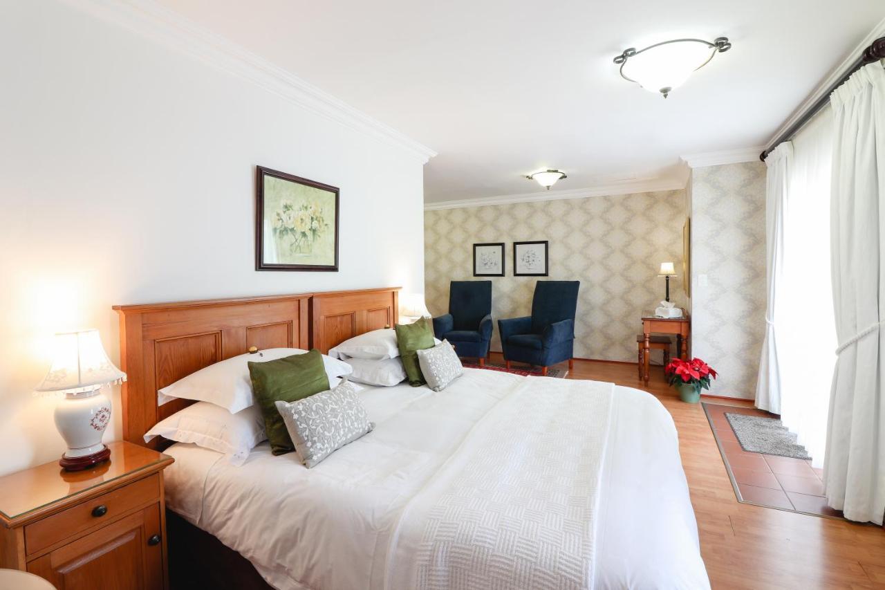 A Tuscan Villa Guest House Fish Hoek Extérieur photo