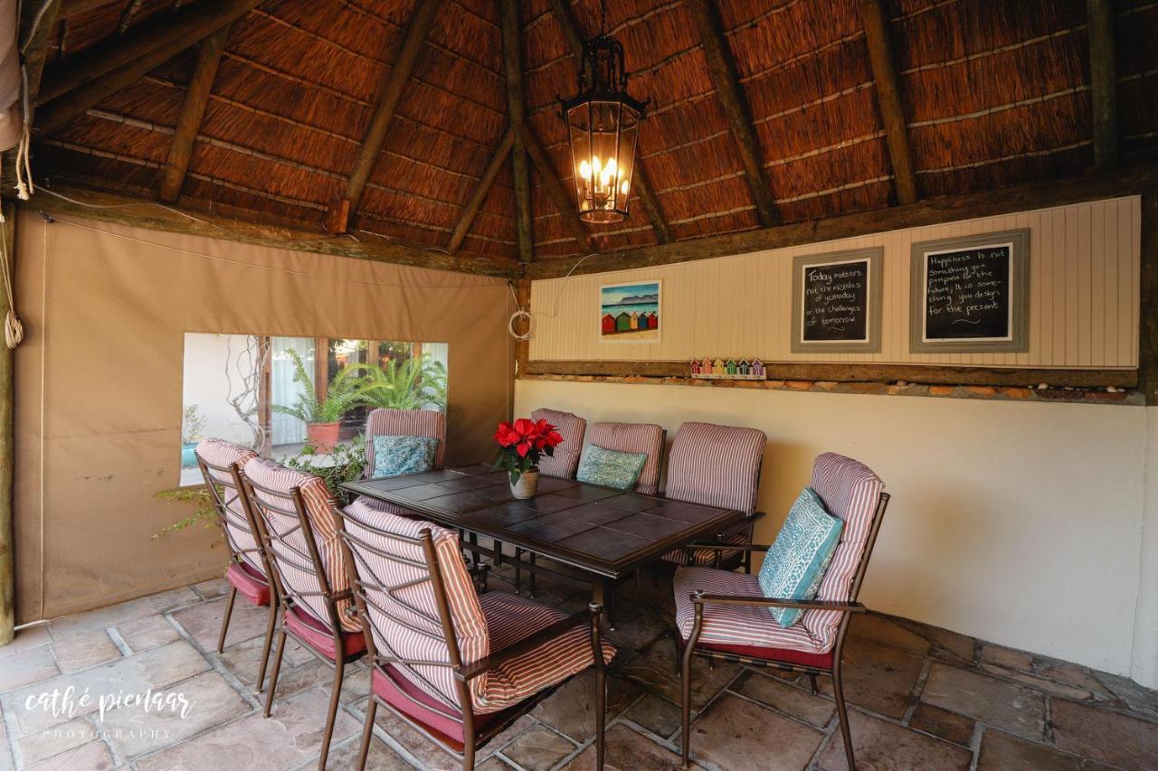 A Tuscan Villa Guest House Fish Hoek Extérieur photo