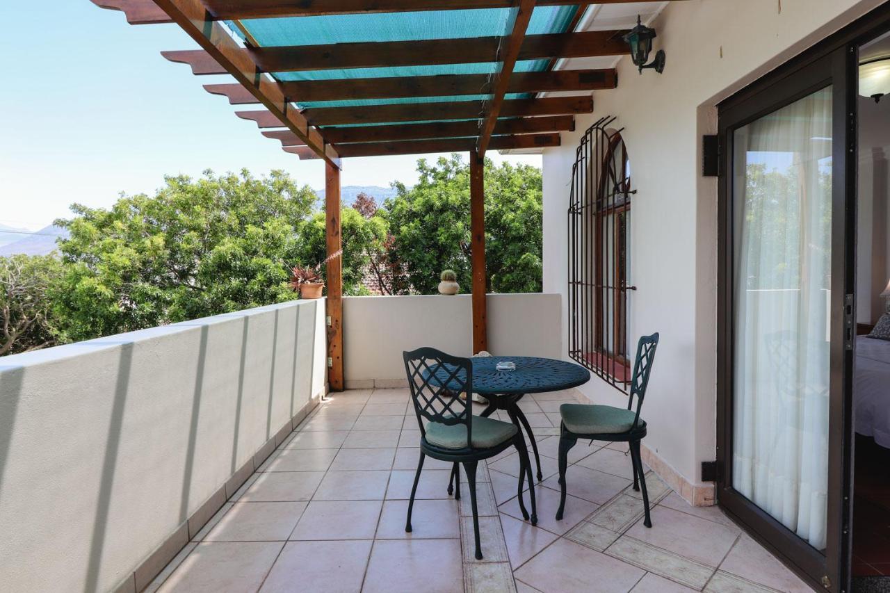 A Tuscan Villa Guest House Fish Hoek Extérieur photo