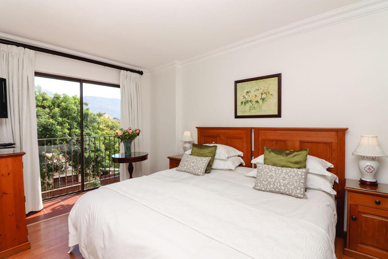 A Tuscan Villa Guest House Fish Hoek Extérieur photo